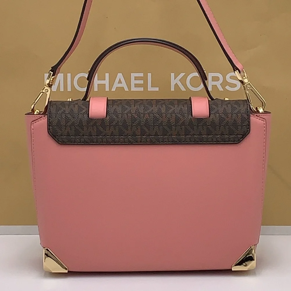 MICHAEL KORS
Manhattan Medium Leather and Logo Satchel
COLOR PRIMROSE
NWT - Picture 15 of 16